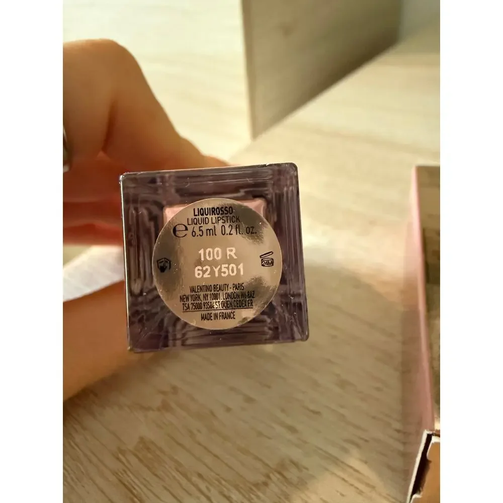 $40 Valentino Liquirosso 100R Roman Grace Lip & Blush Matte